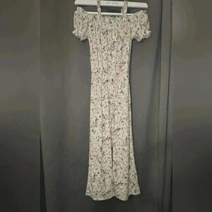 Heartland Burrow Girls Off-Shoulder Floral Jumpsuit - Size 8 NEW WITHOUT TAGS.